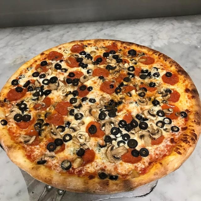 Jumbo 3-Topping Pizza.