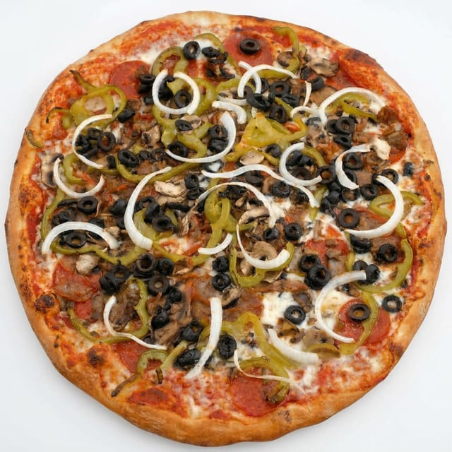 Deluxe Combo Pizza.