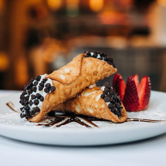 Cannoli.