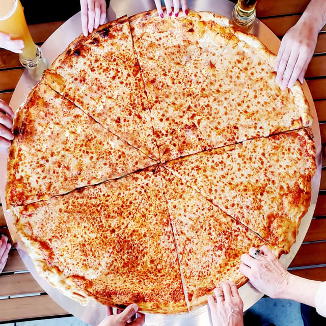 Gigantic 20'' 16 Slices (Build your own).